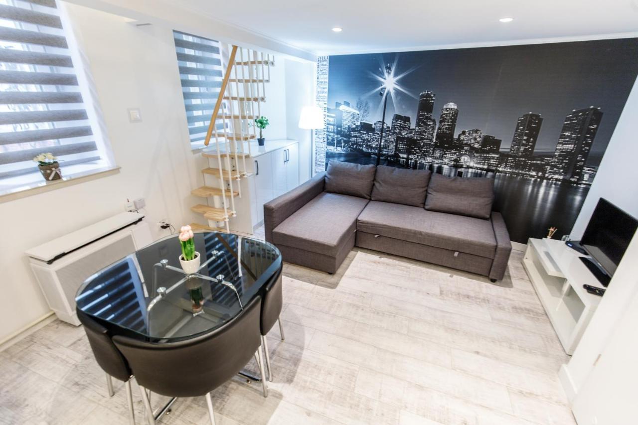 Sleek Minimalist Studio At Inner City Budapest Eksteriør bilde